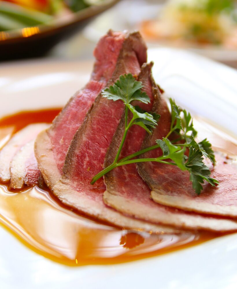 総料理長自慢の特製ローストビーフ