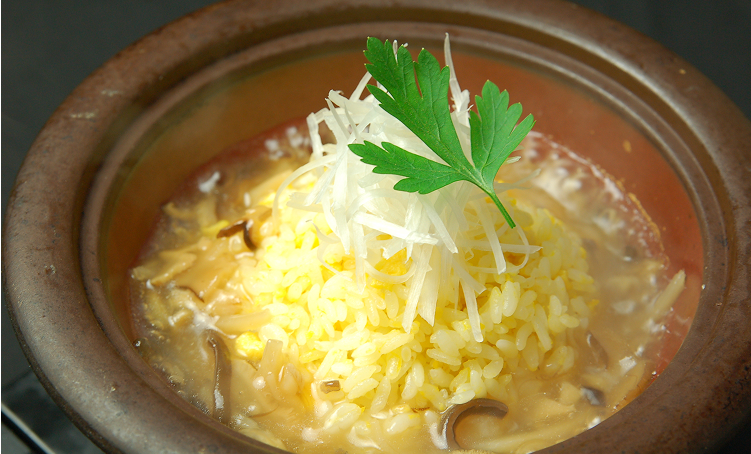 フカヒレフープかけ炒め飯