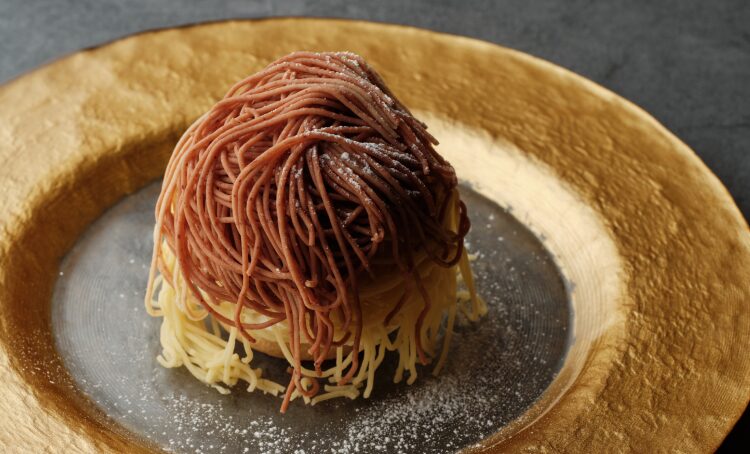 栗とさつまいもの搾りたてモンブラン